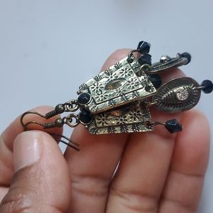 Vintage Fashion Earrings ✨️